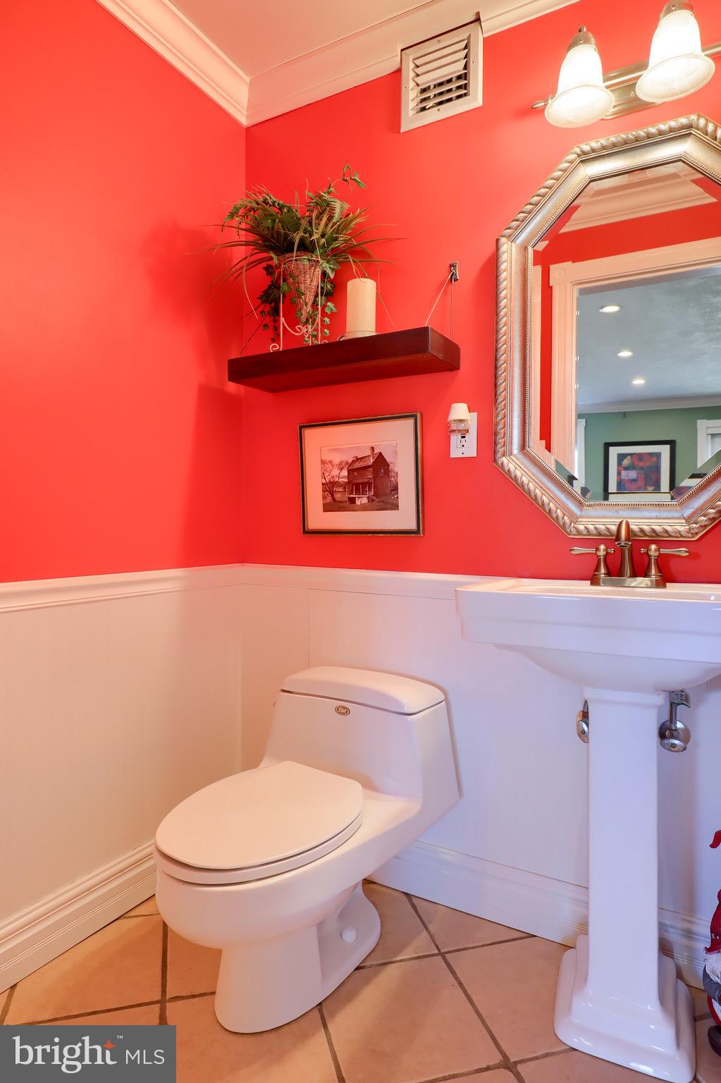 1113 Devonshire Road Lancaster, PA 17601 - Photo 17 of 34