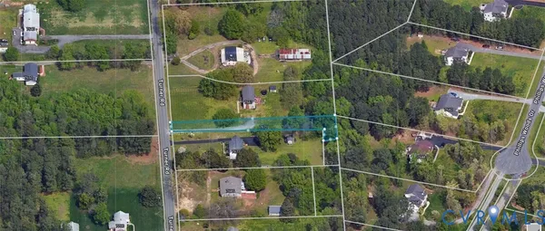 a view of a tennis court