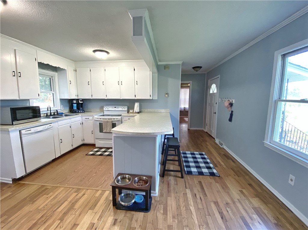 136 Breazeale Road Pendleton, SC 29670 - Photo 5 of 19