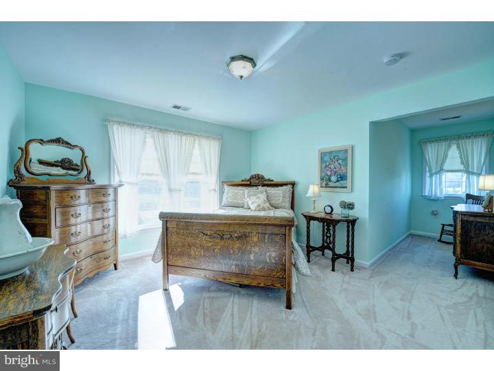 15 Victoria Court Cream Ridge, NJ 08514 - Photo 19 of 25
