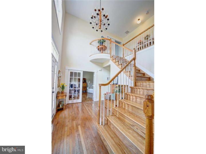 15 Victoria Court Cream Ridge, NJ 08514 - Photo 3 of 25 Foyer