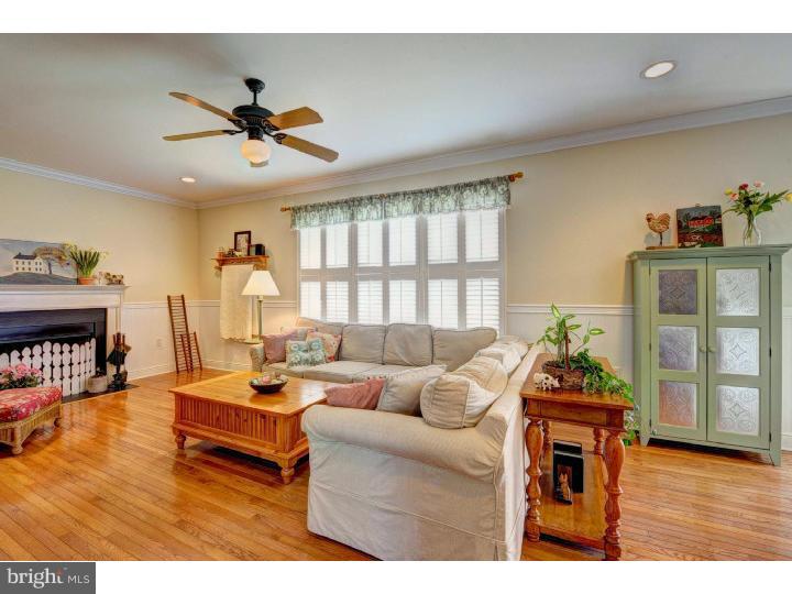 15 Victoria Court Cream Ridge, NJ 08514 - Photo 9 of 25 Family Room