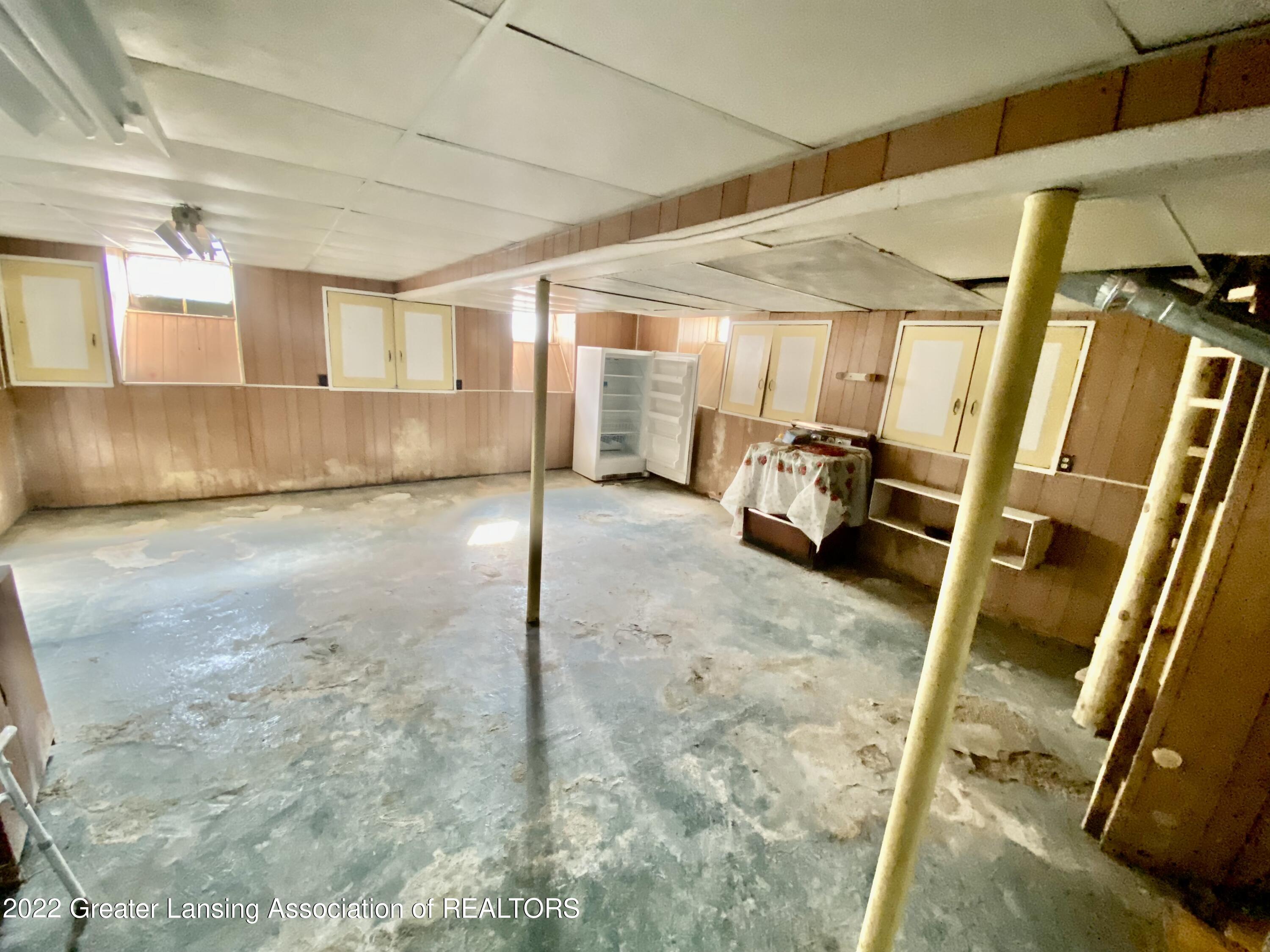2210 South Cochran Road, Unit R4 Charlotte, MI 48813 - Photo 20 of 25 basement 2