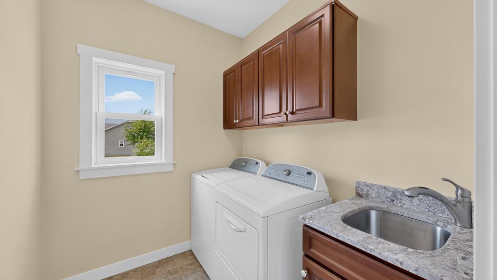 1825 Alexander Road Northeast Rochester, MN 55906 - Photo 25 of 54