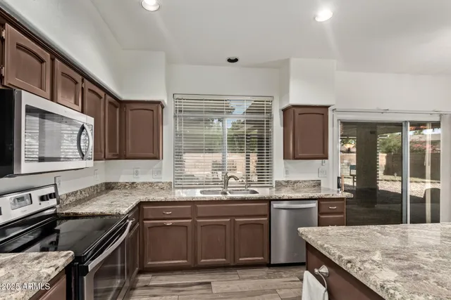$599,900 | 991 North Quail Lane, Gilbert, AZ 85233