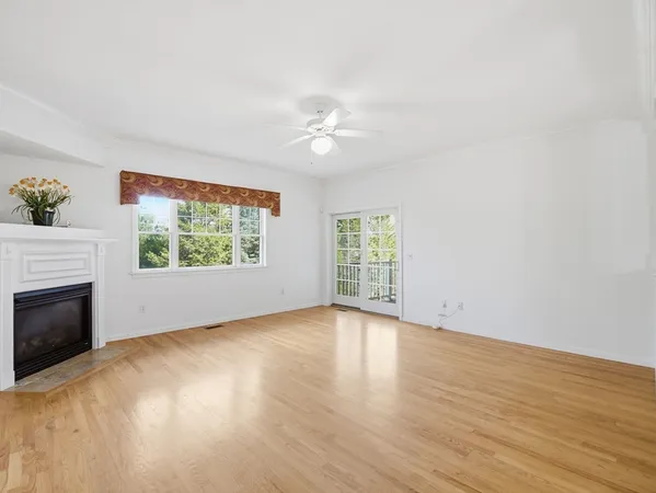 $699,000 | 7 Tideswell Lane, Unit 7, Worcester, MA 01609