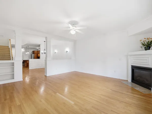 $699,000 | 7 Tideswell Lane, Unit 7, Worcester, MA 01609