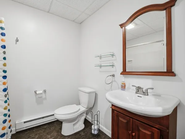 $699,000 | 7 Tideswell Lane, Unit 7, Worcester, MA 01609