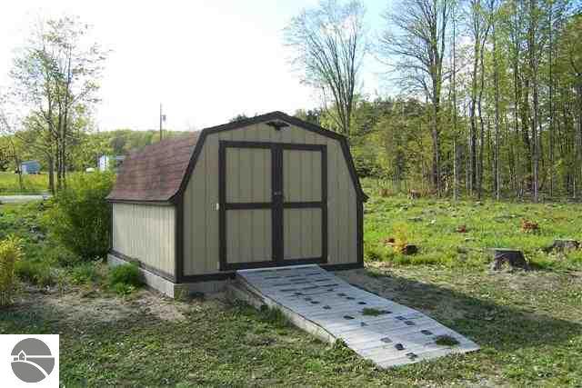 7620 Cunningham Road Northeast Mancelona, MI 49659 - Photo 3 of 25 1735806-2.JPG