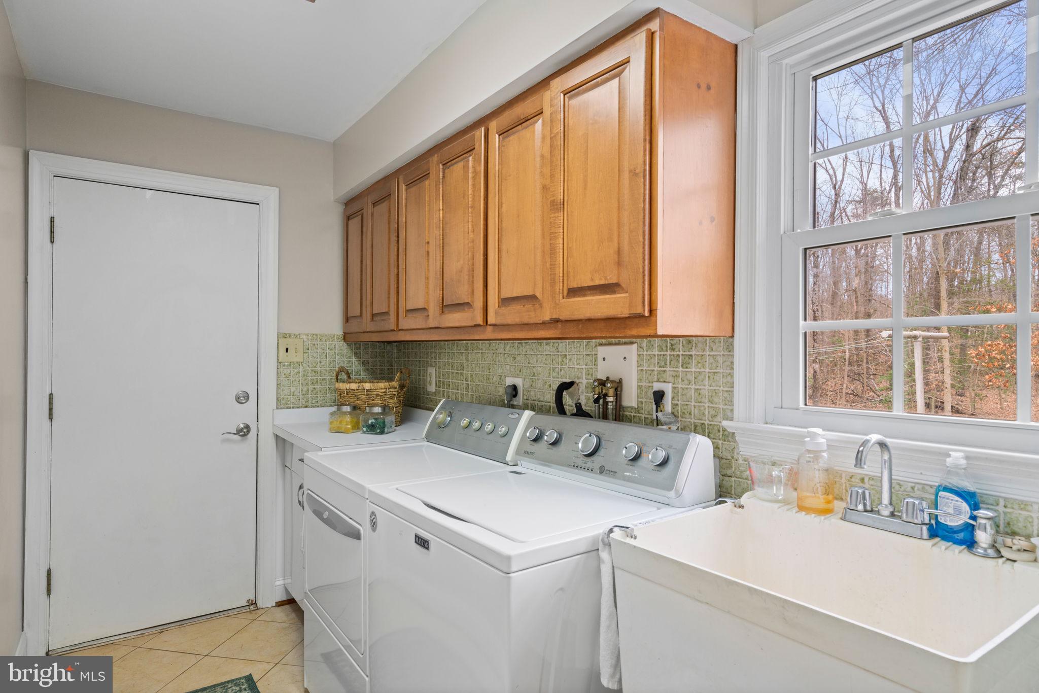 8017 Stillbrooke Road Manassas, VA 20112 - Photo 22 of 48 Gallery Image 22