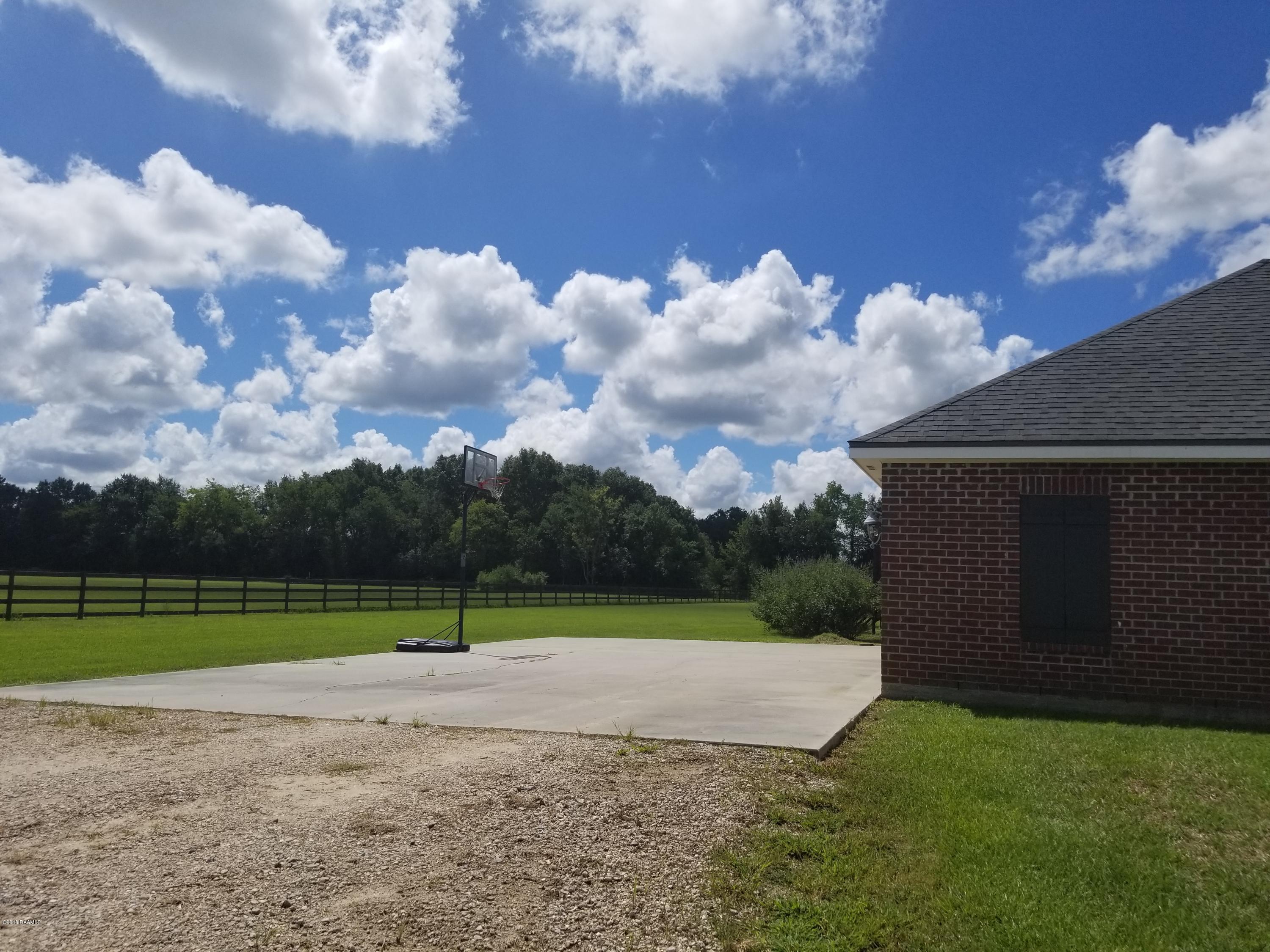 328 Norris Road Duson, LA 70529 - Photo 6 of 33 20180831_112833