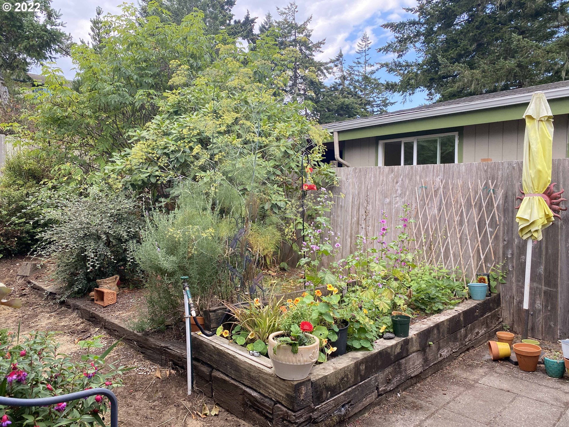 2222 11th Street Florence, OR 97439 - Photo 27 of 32