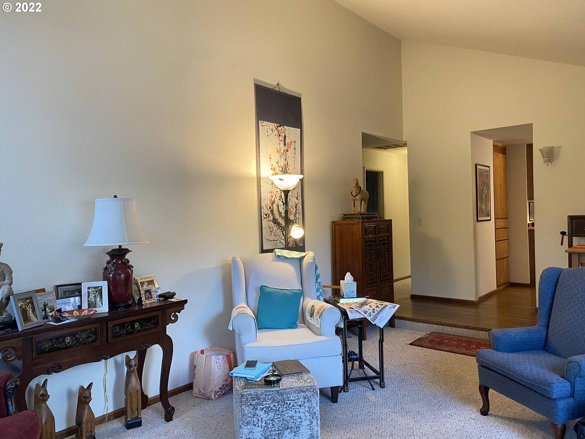 2222 11th Street Florence, OR 97439 - Photo 10 of 32 a living room with furniture and wooden floor