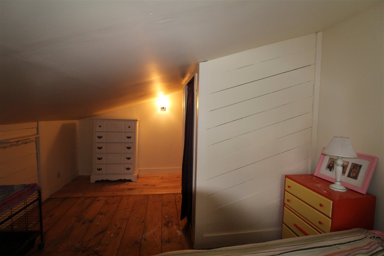 236 Old Mail Road Tamworth, NH 03886 - Photo 16 of 26 Gallery Image 16