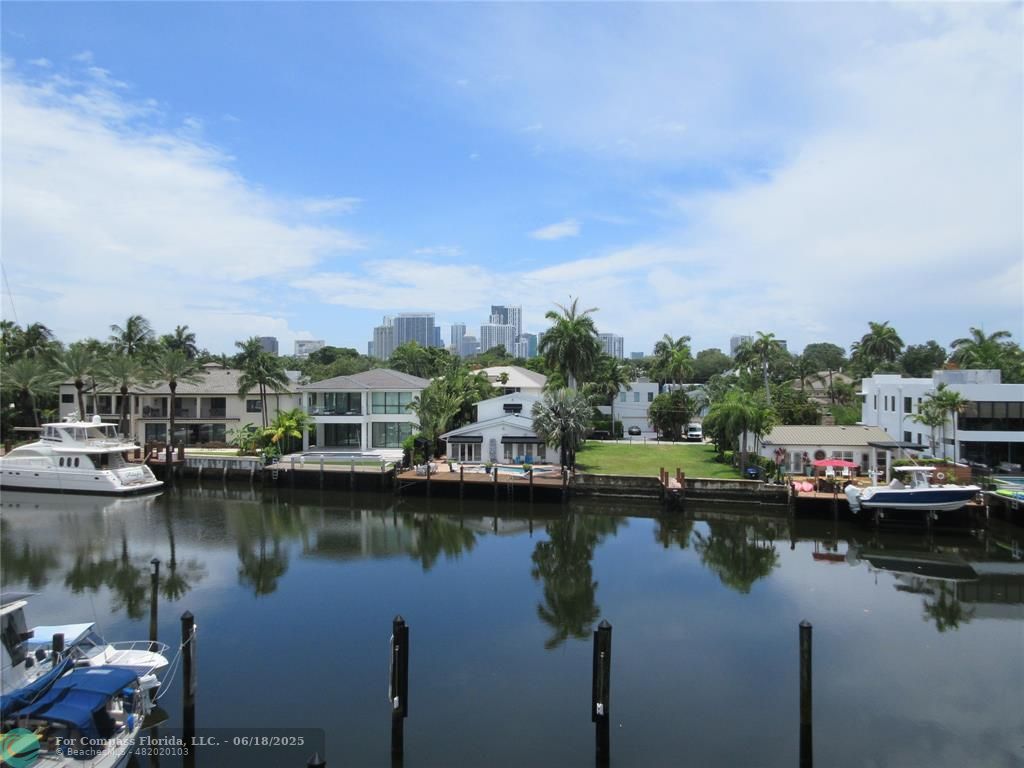 45 Hendricks Isle, Unit 301 Fort Lauderdale, FL 33301 - Photo 22 of 26