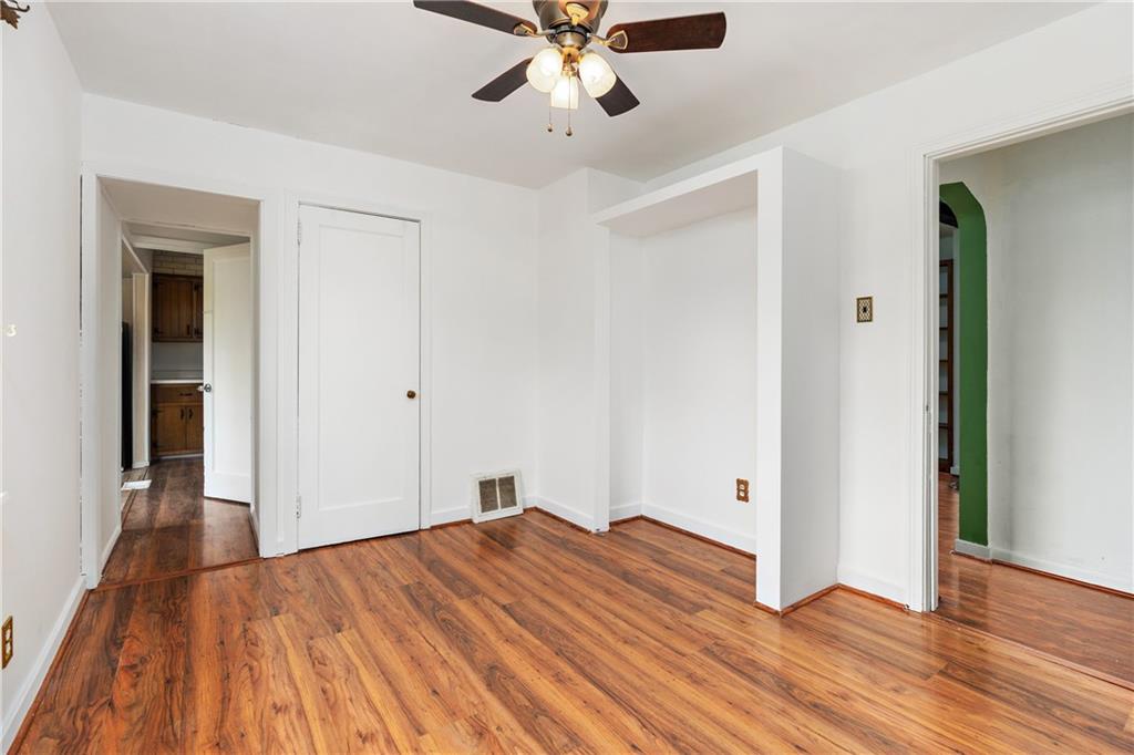 449 Glade Mills Road Valencia, PA 16059 - Photo 14 of 25 Gallery Image 14