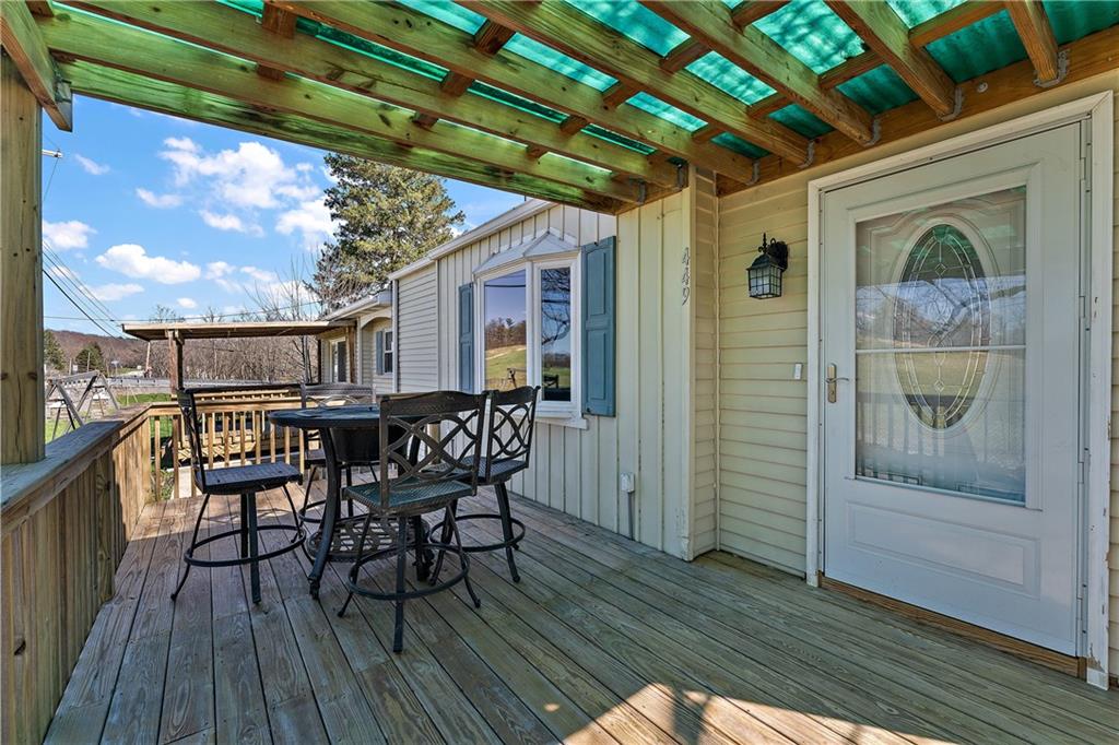 449 Glade Mills Road Valencia, PA 16059 - Photo 3 of 25 Gallery Image 3