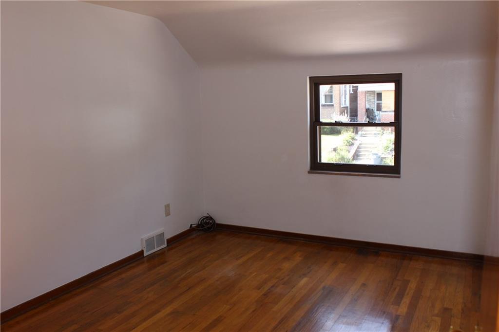 1216 Pine Hollow Road McKees Rocks, PA 15136 - Photo 16 of 25 Second Bedroom Freshly Painted in Neutral Color.