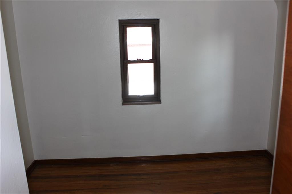 1216 Pine Hollow Road McKees Rocks, PA 15136 - Photo 18 of 25 Third Bedroom is now Painted in Neutral Color.