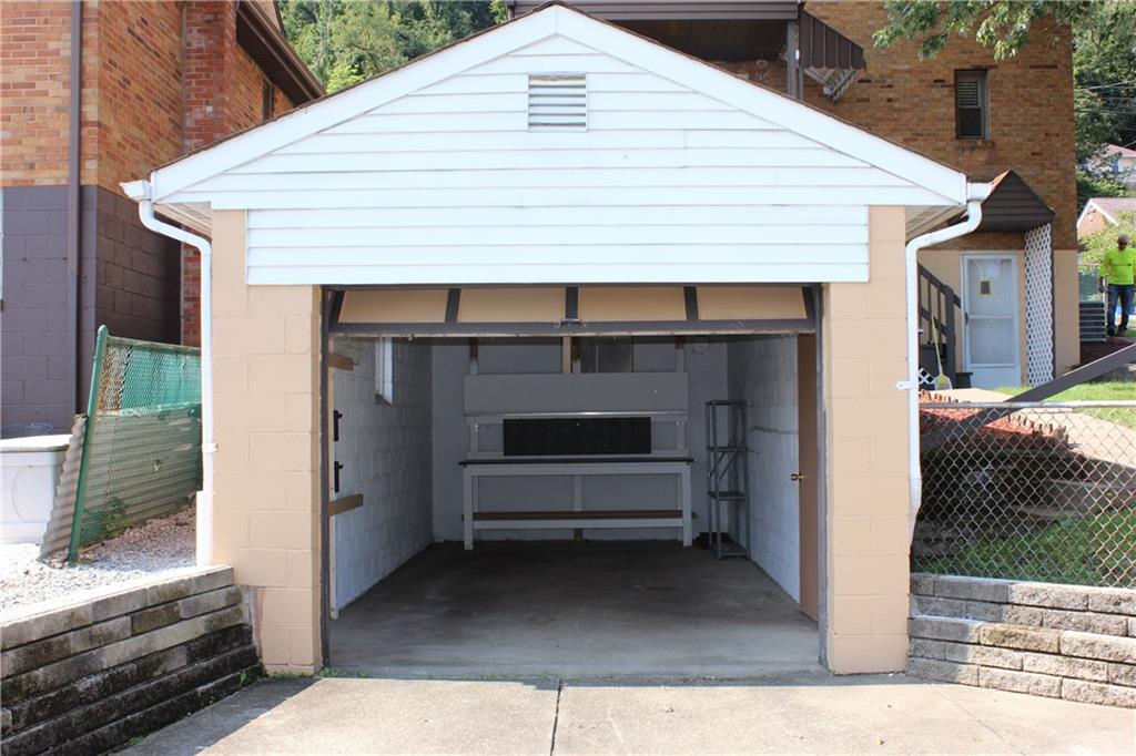 1216 Pine Hollow Road McKees Rocks, PA 15136 - Photo 23 of 25 Detached Garage.