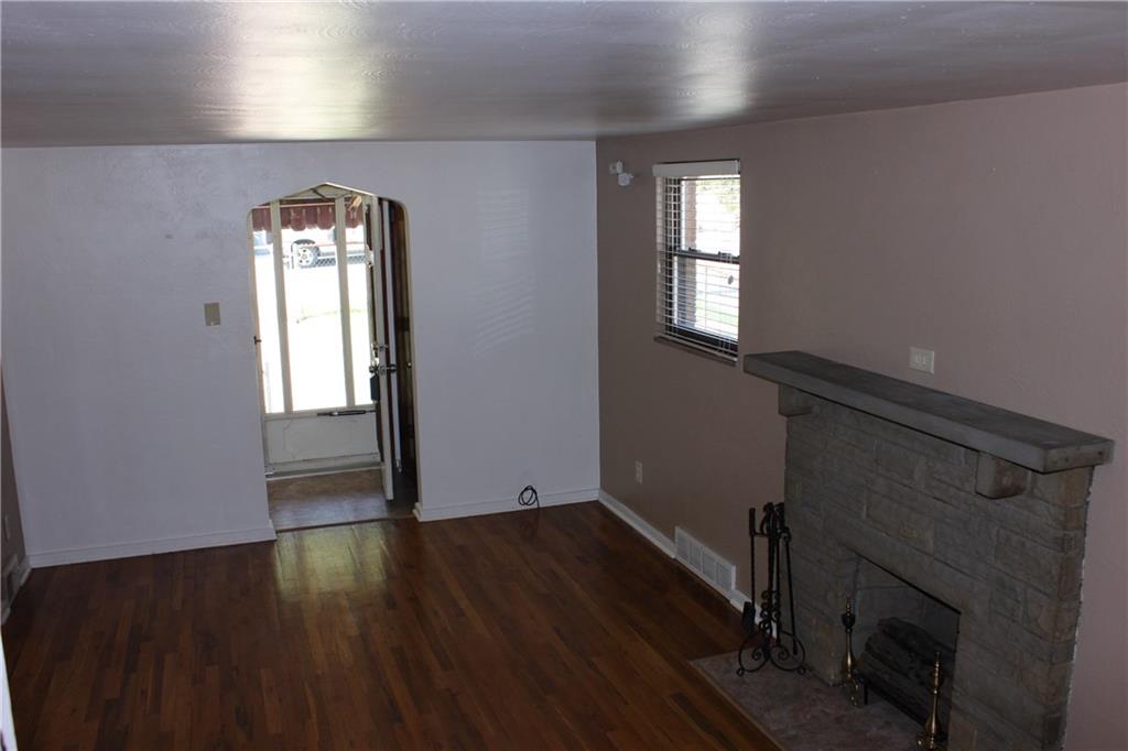 1216 Pine Hollow Road McKees Rocks, PA 15136 - Photo 6 of 25 Another Angle of Living Room without Furnishings.