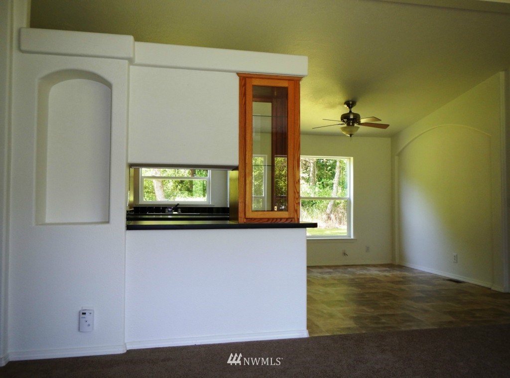 18801 Hilt Street Southwest Rochester, WA 98579 - Photo 7 of 23