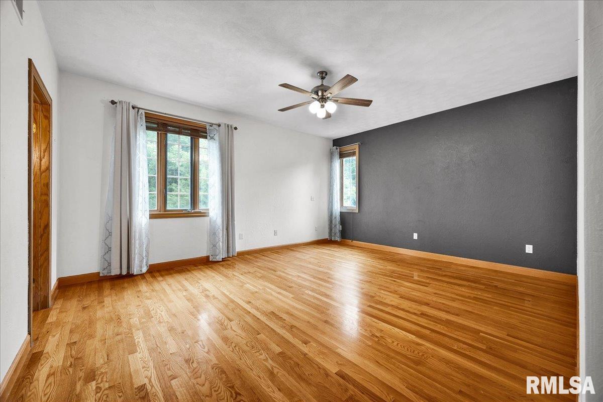 1729 Oak Ridge Washington, IL 61571 - Photo 15 of 62 Gallery Image 15