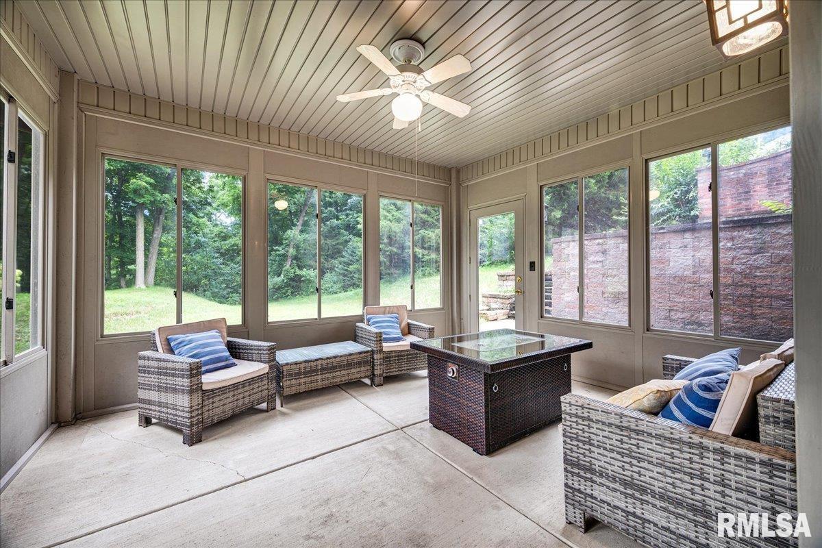 1729 Oak Ridge Washington, IL 61571 - Photo 30 of 62 Gallery Image 30