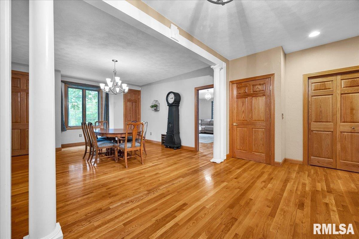 1729 Oak Ridge Washington, IL 61571 - Photo 3 of 62 Gallery Image 3