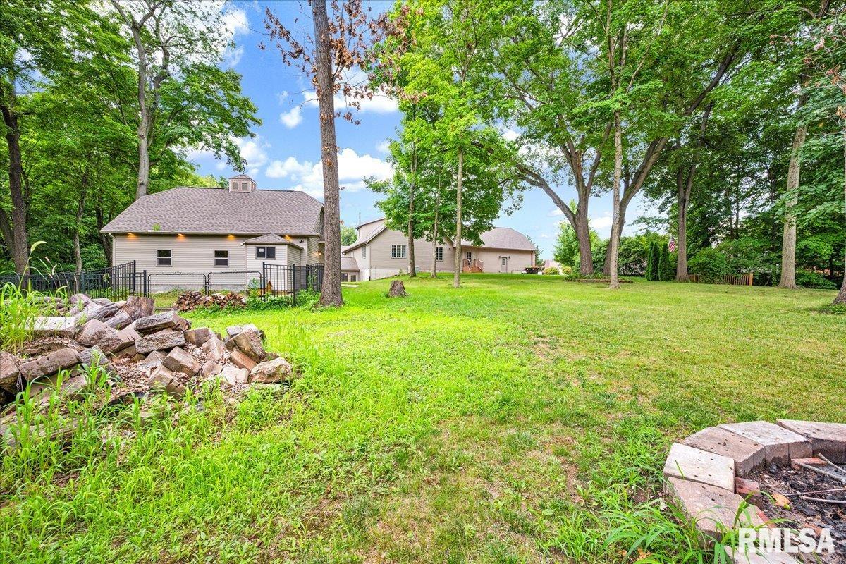 1729 Oak Ridge Washington, IL 61571 - Photo 43 of 62 Gallery Image 43