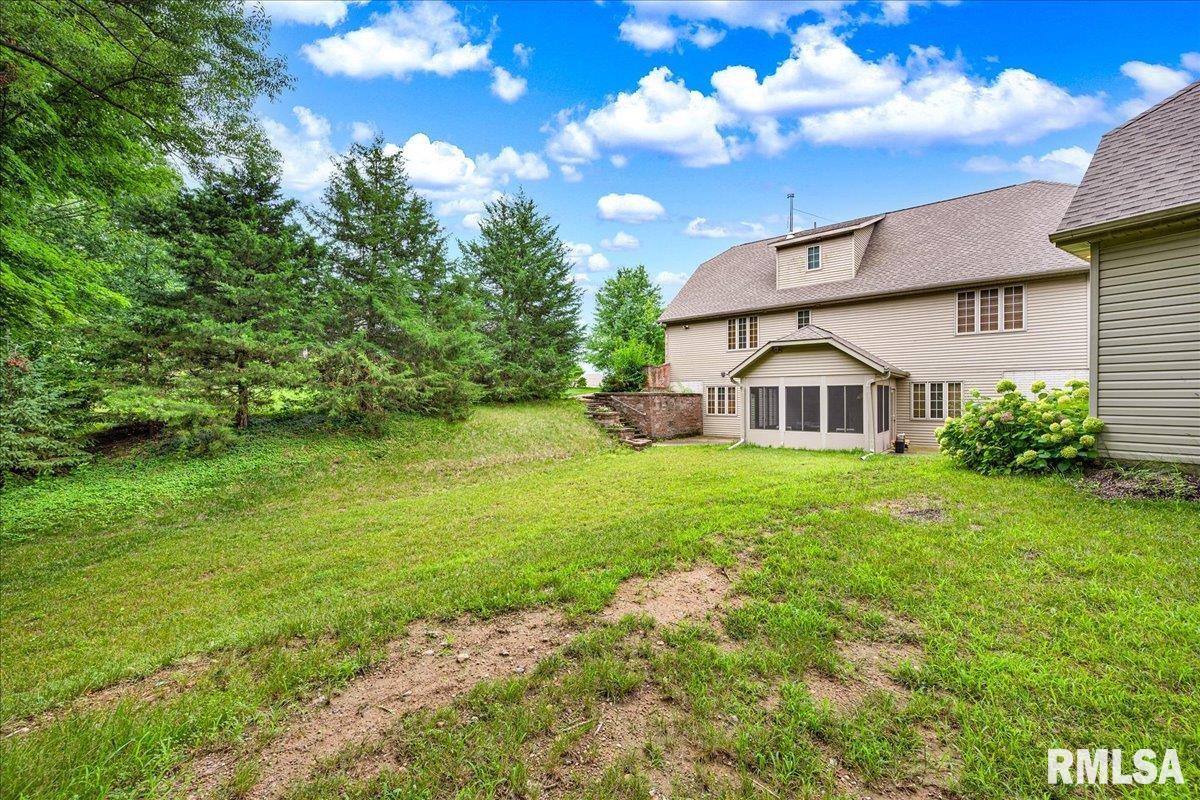 1729 Oak Ridge Washington, IL 61571 - Photo 45 of 62 Gallery Image 45