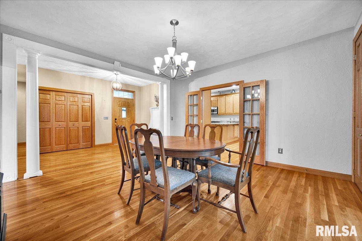 1729 Oak Ridge Washington, IL 61571 - Photo 5 of 62 Gallery Image 5