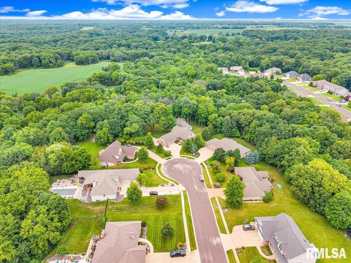 1729 Oak Ridge Washington, IL 61571 - Photo 56 of 62 Gallery Image 56