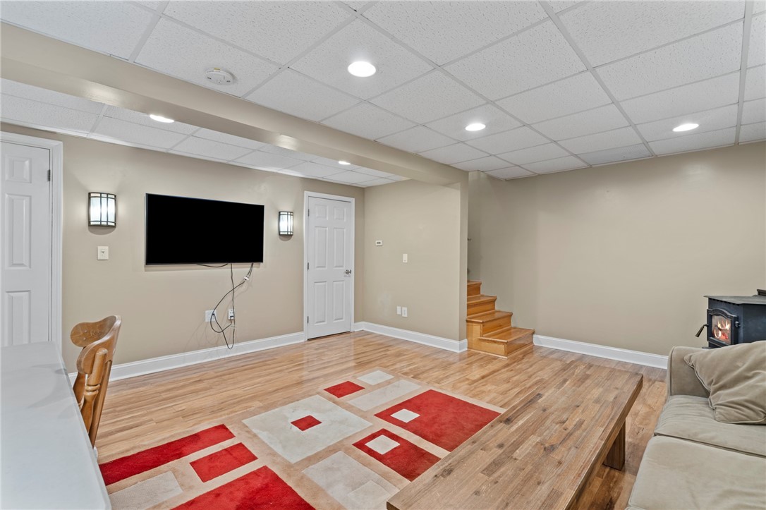 342 Lake Drive Glocester, RI 02814 - Photo 19 of 30