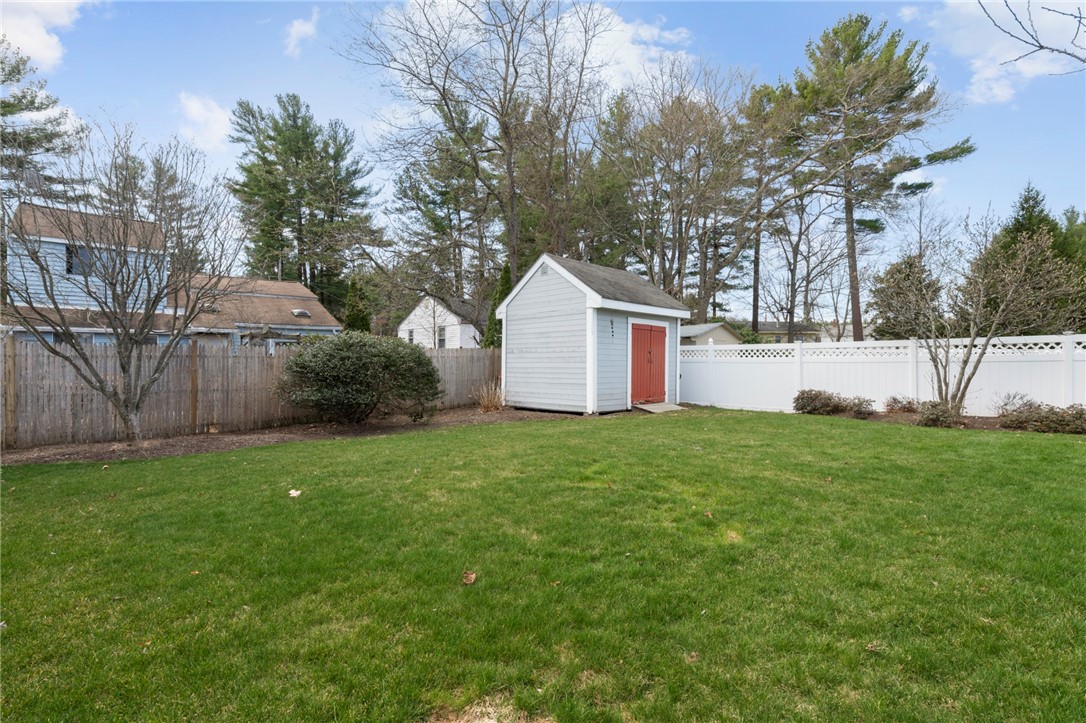 342 Lake Drive Glocester, RI 02814 - Photo 28 of 30