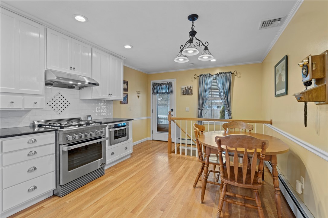 342 Lake Drive Glocester, RI 02814 - Photo 5 of 30