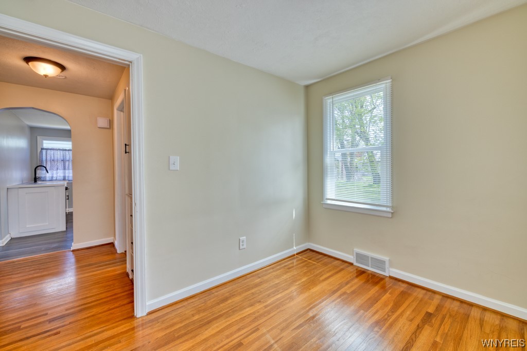 55 Darwin Drive Lancaster, NY 14043 - Photo 18 of 32