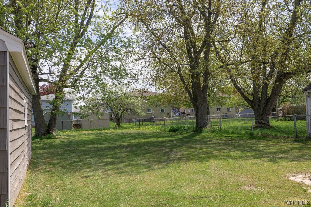 55 Darwin Drive Lancaster, NY 14043 - Photo 28 of 32