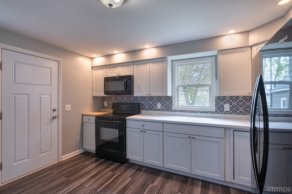 55 Darwin Drive Lancaster, NY 14043 - Photo 9 of 32