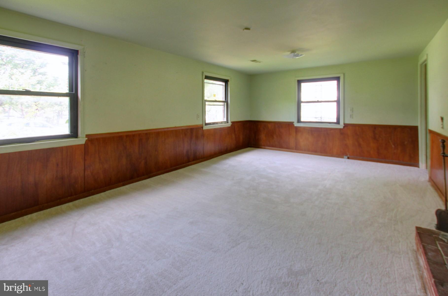 8207 Legation Road New Carrollton, MD 20784 - Photo 20 of 23 Rec room