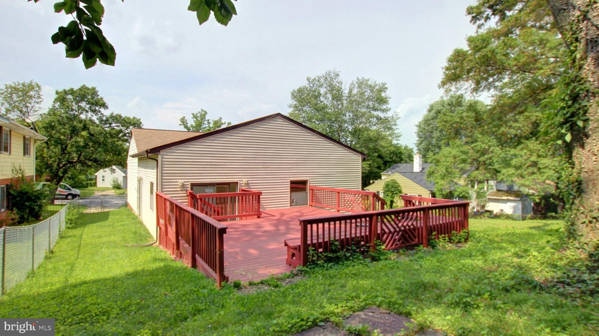 8207 Legation Road New Carrollton, MD 20784 - Photo 22 of 23 Exterior rear