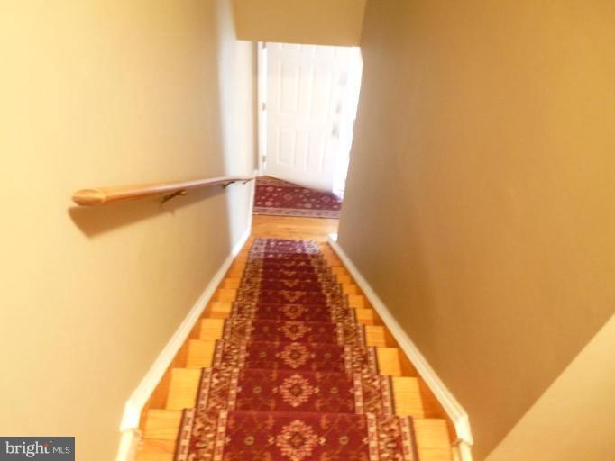 128 Brunswick Road Stephens City, VA 22655 - Photo 10 of 11 Staircase