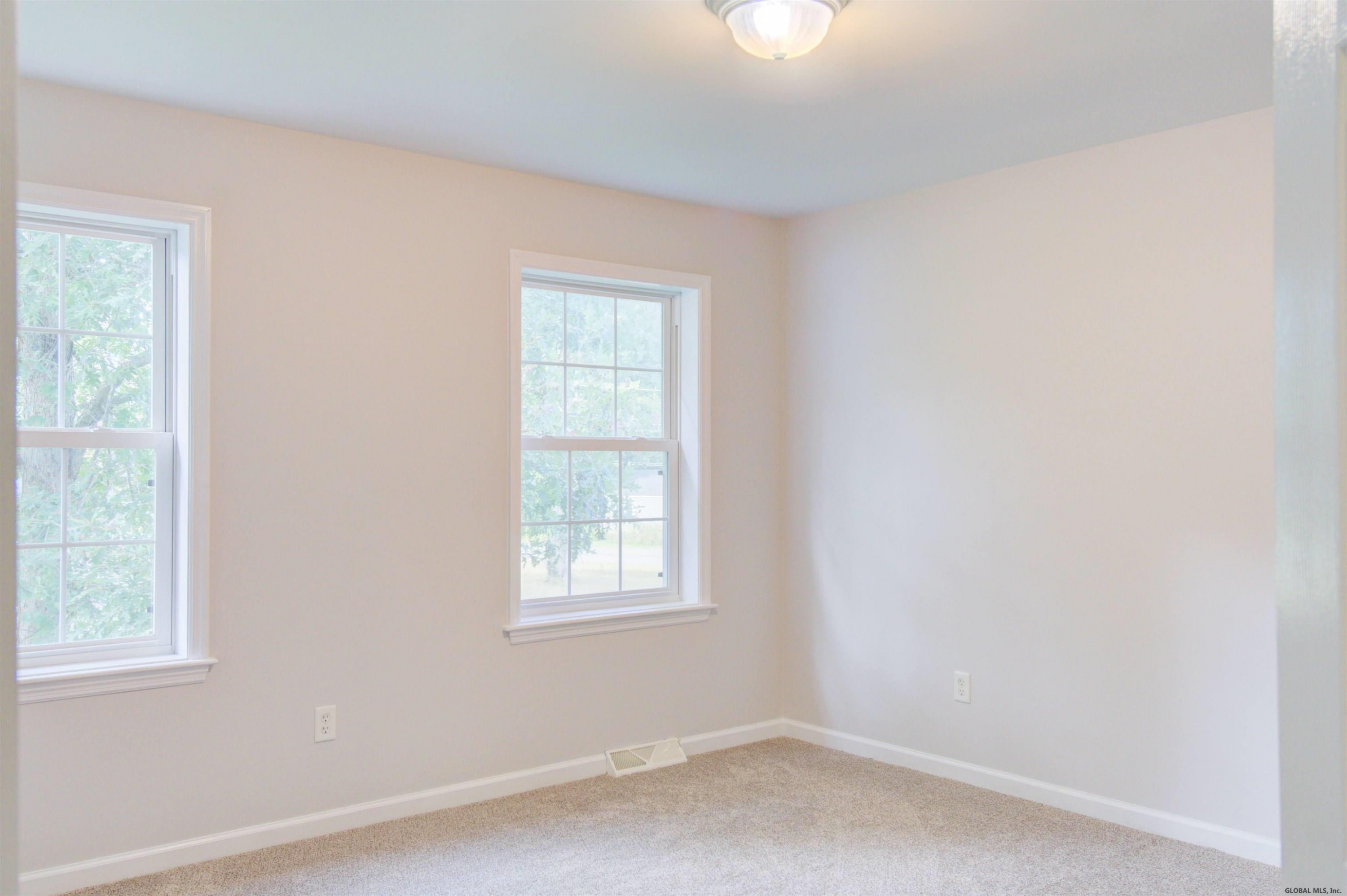 3094 Lone Pine Road Schenectady, NY 12303 - Photo 17 of 24 Photo 17