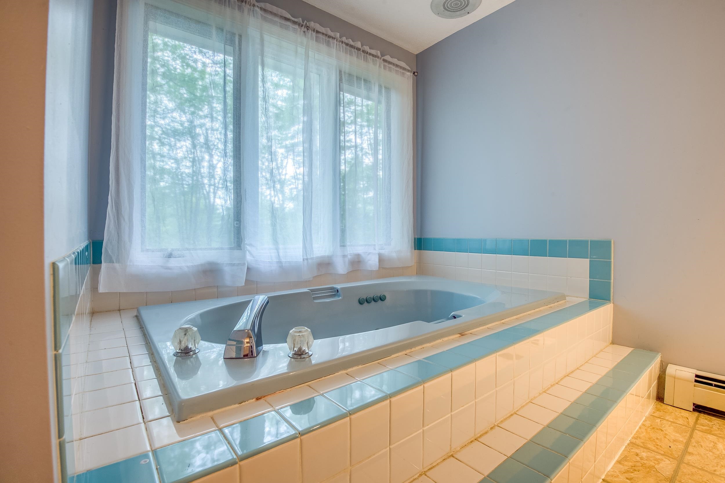 86 Bolton Hill Road Conway, NH 03813 - Photo 22 of 40 Gallery Image 22