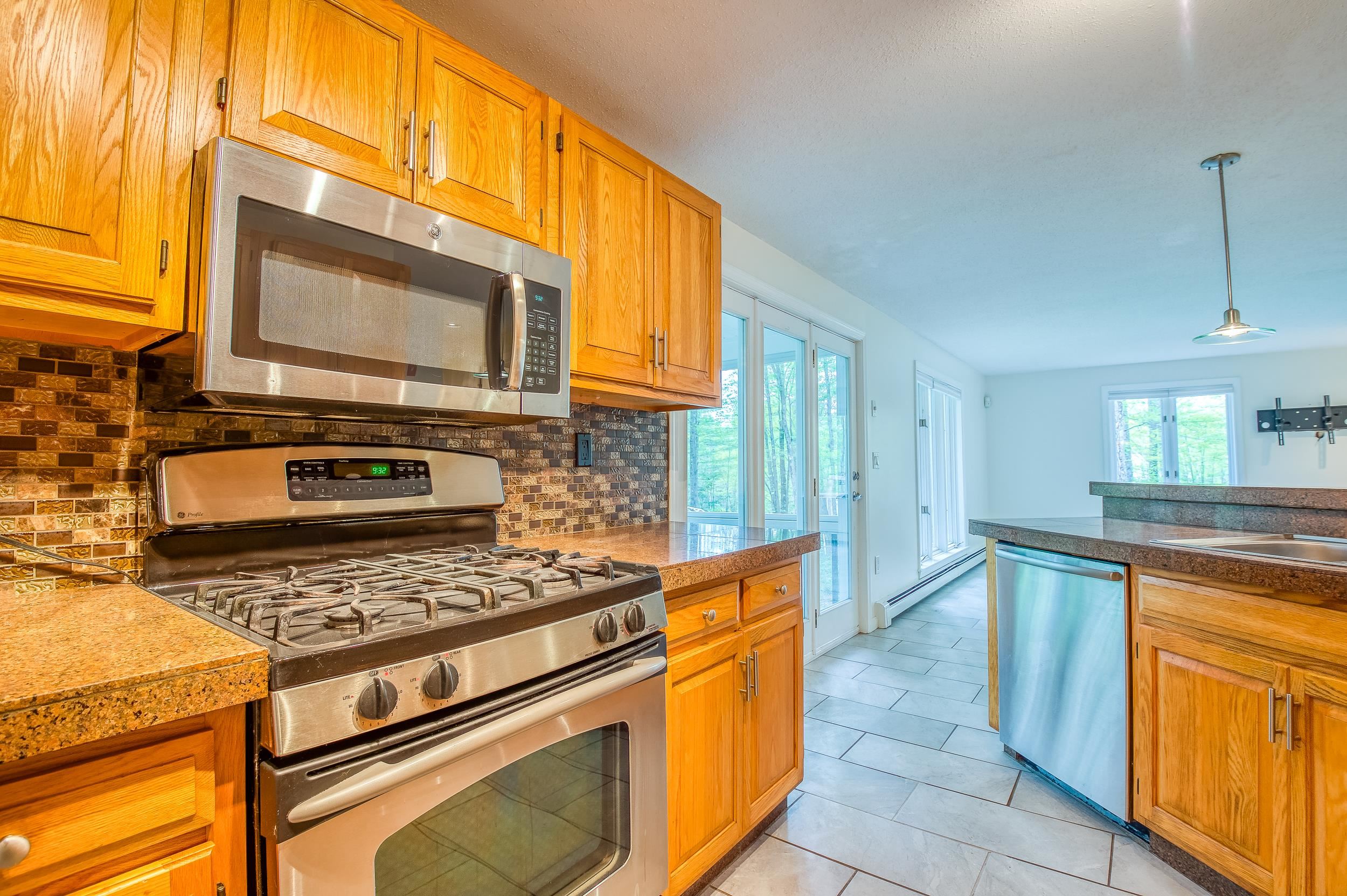 86 Bolton Hill Road Conway, NH 03813 - Photo 9 of 40 Gallery Image 9