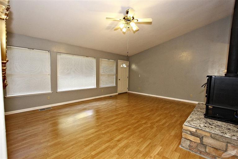6178 Carter Road Mariposa, CA 95338 - Photo 8 of 33 Gallery Image 8
