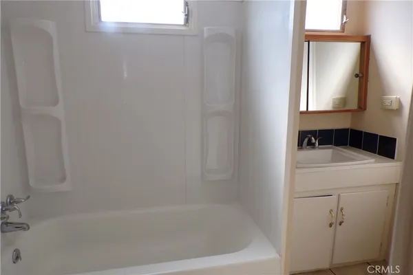 $1,350 | 12710 3rd Street, Unit 61, Yucaipa, CA 92399