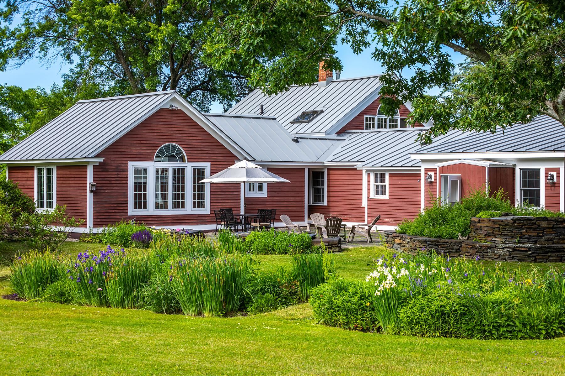 718 Montgomery Road Pownal, VT 05261 - Photo 36 of 40 Gallery Image 36
