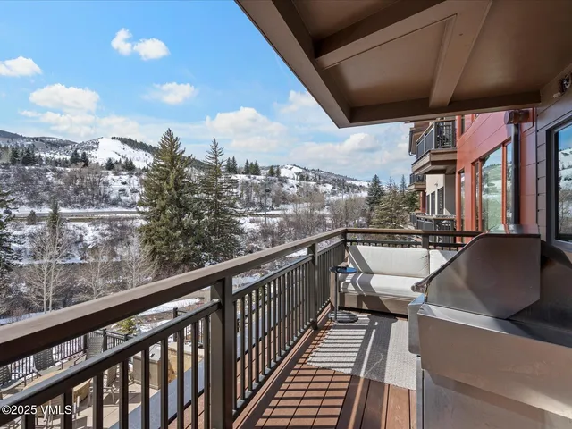 $3,350,000 | 1 Waterfront Way, Unit 204, Avon, CO 81620