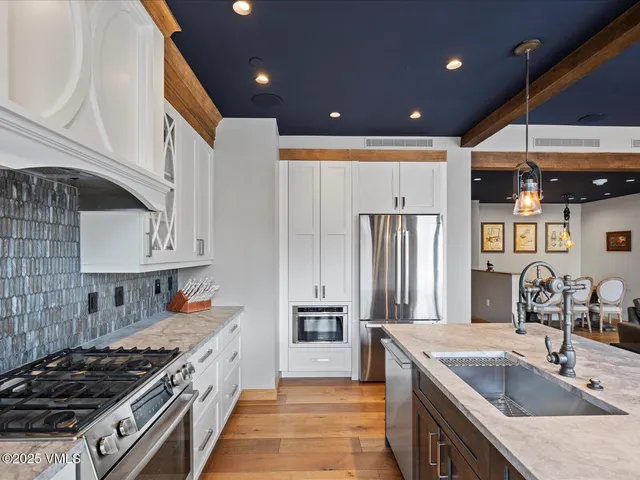 $3,350,000 | 1 Waterfront Way, Unit 204, Avon, CO 81620